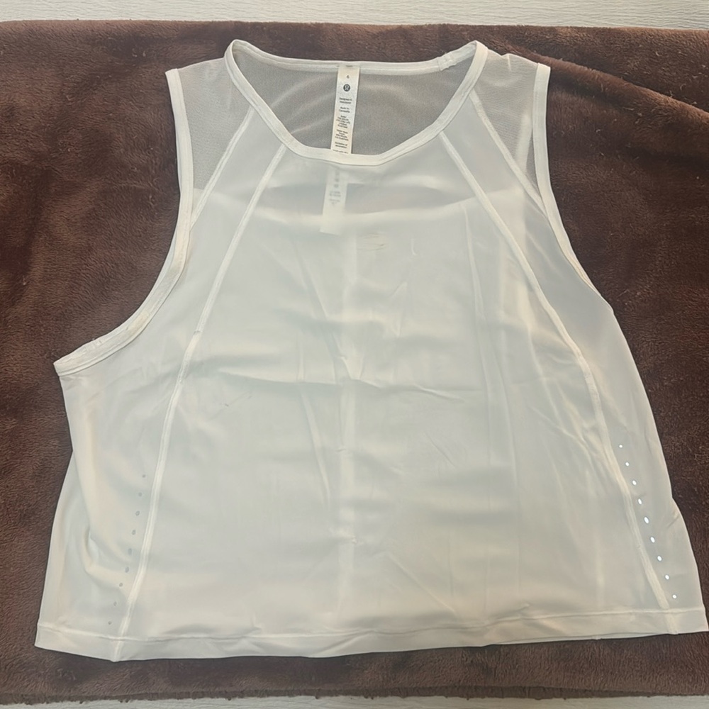 Lululemon white tank, size 6!